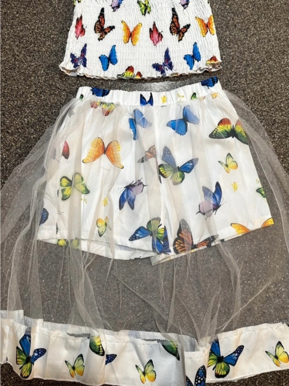 4Y NWOT Girls 2Pc Butterfly Short Set Smock Top and Sheer Skirt Overlay Boutique